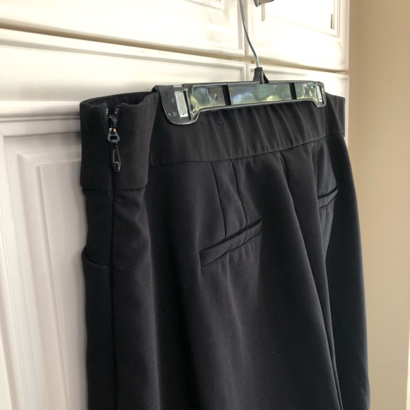 Torrid ladies dress capris - Picture 6 of 8